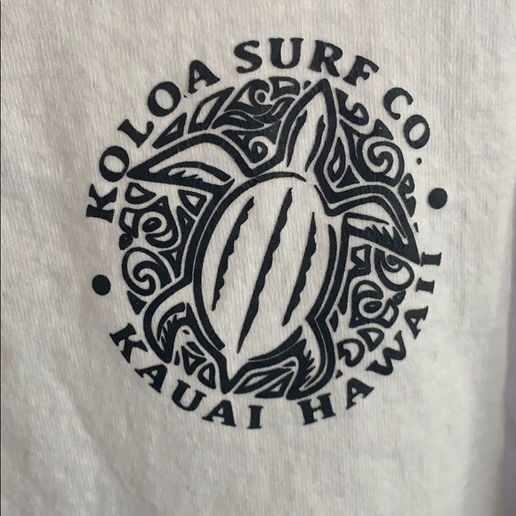 Surf Shirt! 🌟 - Picture 4 of 5